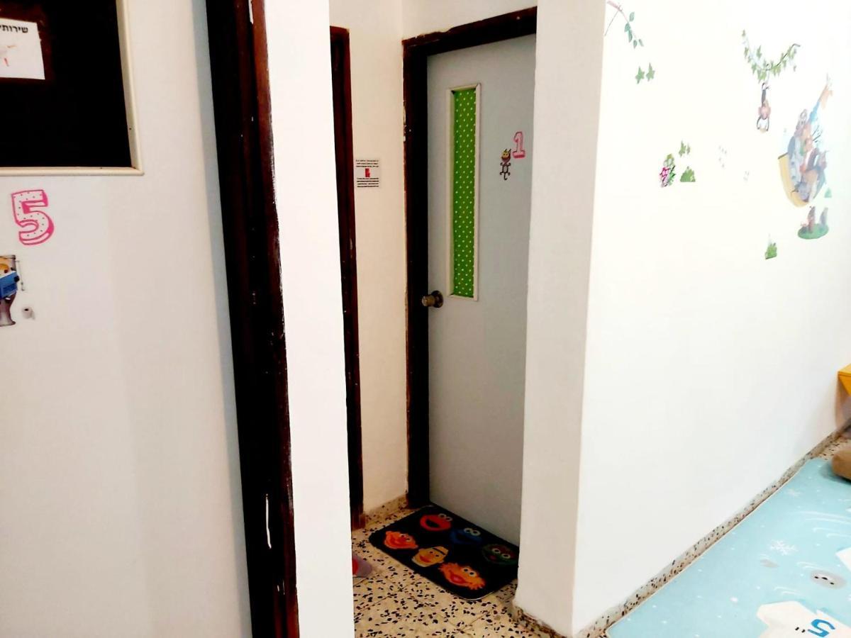 Turtle Guesthouse- Tiberias Exterior foto
