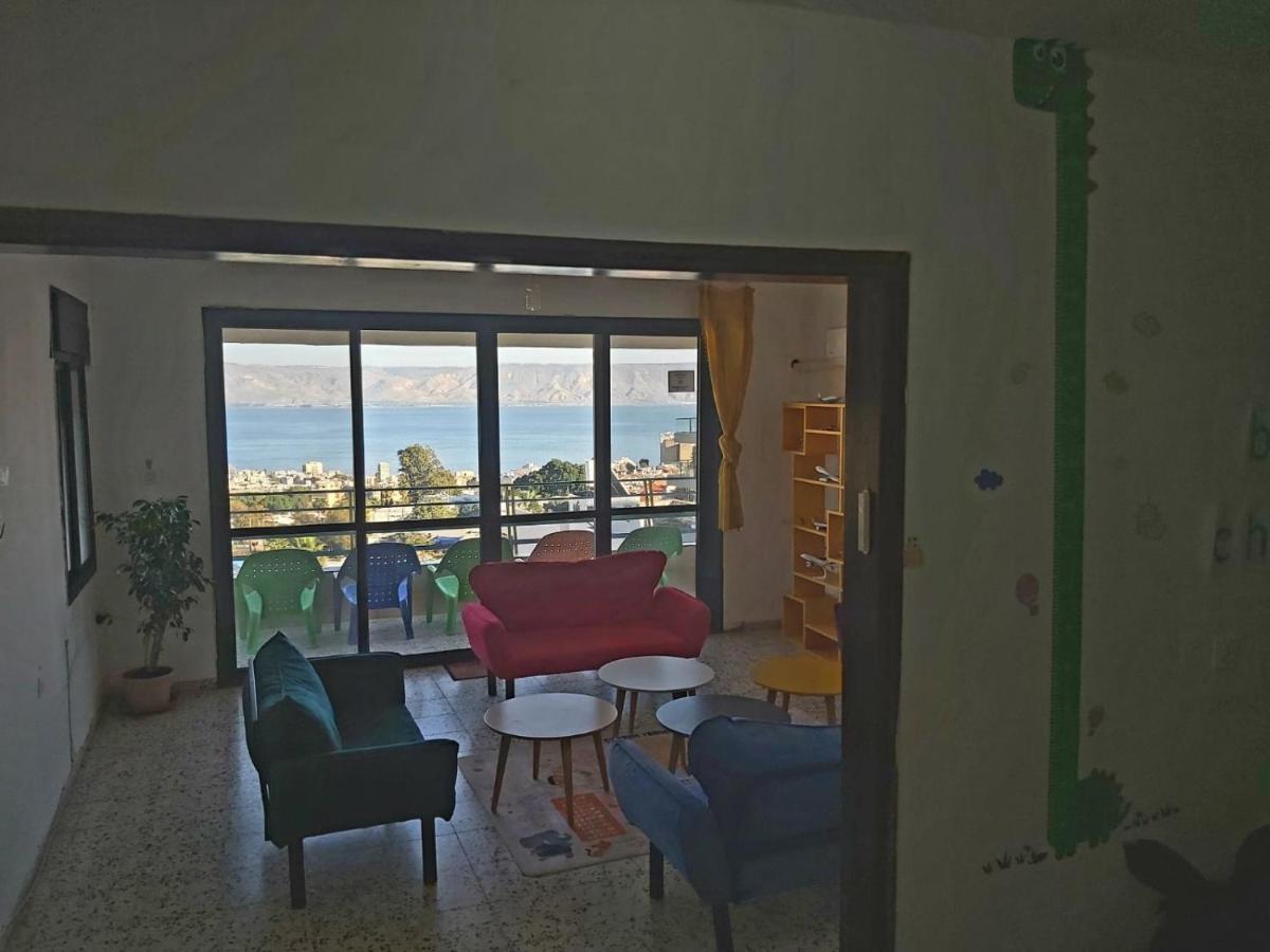 Turtle Guesthouse- Tiberias Exterior foto